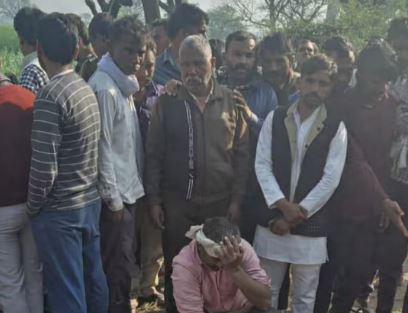 शवों को लेकर ग्रामीणों का आक्रोश (फाइल फोटो)