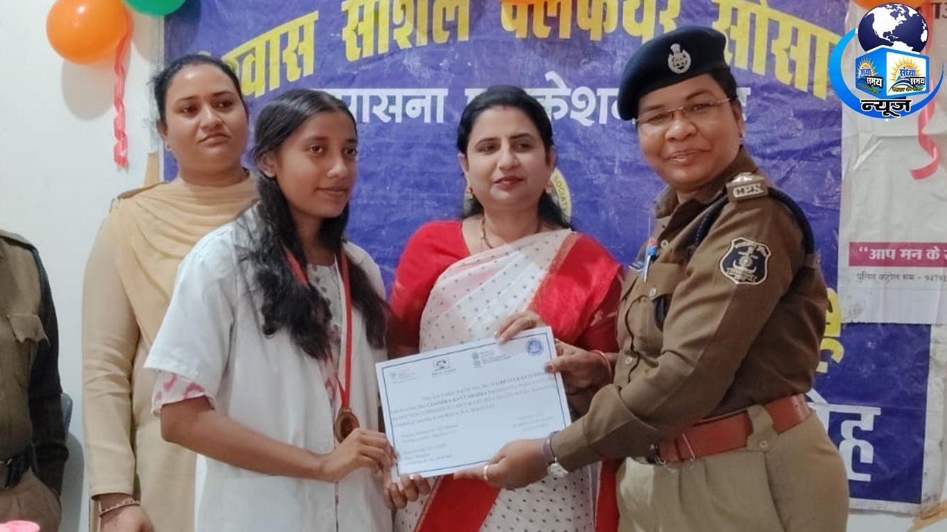 छात्राओं से अपील- असुरक्षा की स्थिति में संकोच छोड़कर तुरंत पुलिस की मदद लें (फाइल फोटो)