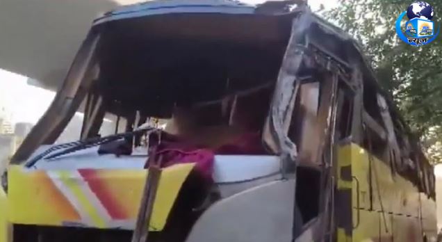 झंडेवालां में डबल डेकर बस पलटी