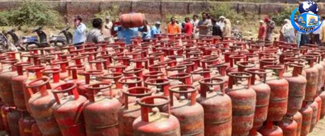 UP में LPG कालाबाजारी पर प्रशासन का प्रहार; 16 लोग जेल