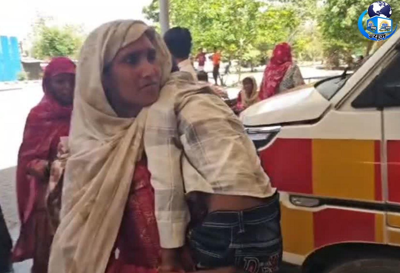 मिलावट का शक गहराया: मिठाई खाने के बाद बच्चों की हालत बिगड़ी