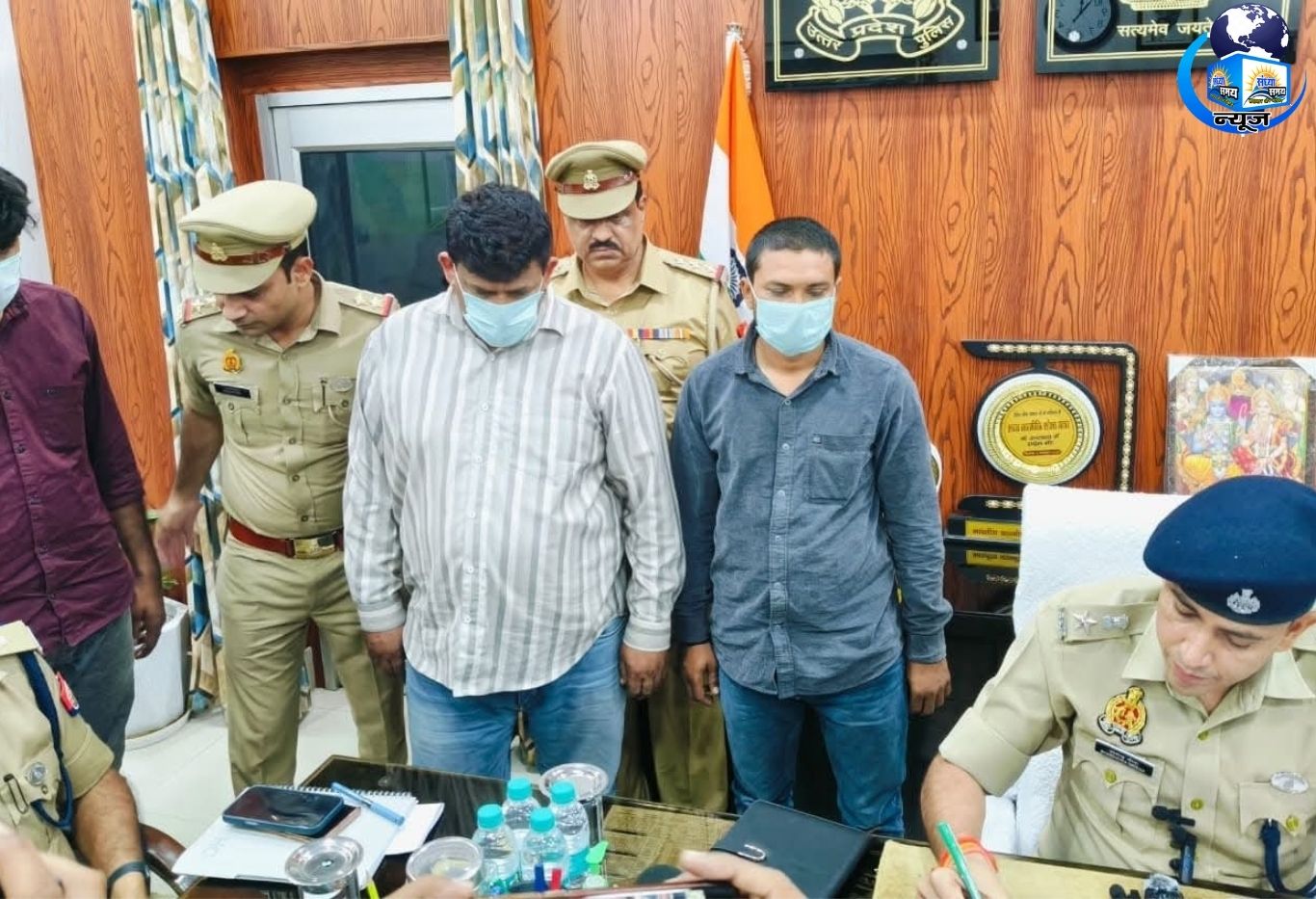 बीमा क्लेम के लालच में पति ने पत्नी और बच्चे को बेरहमी से मारा