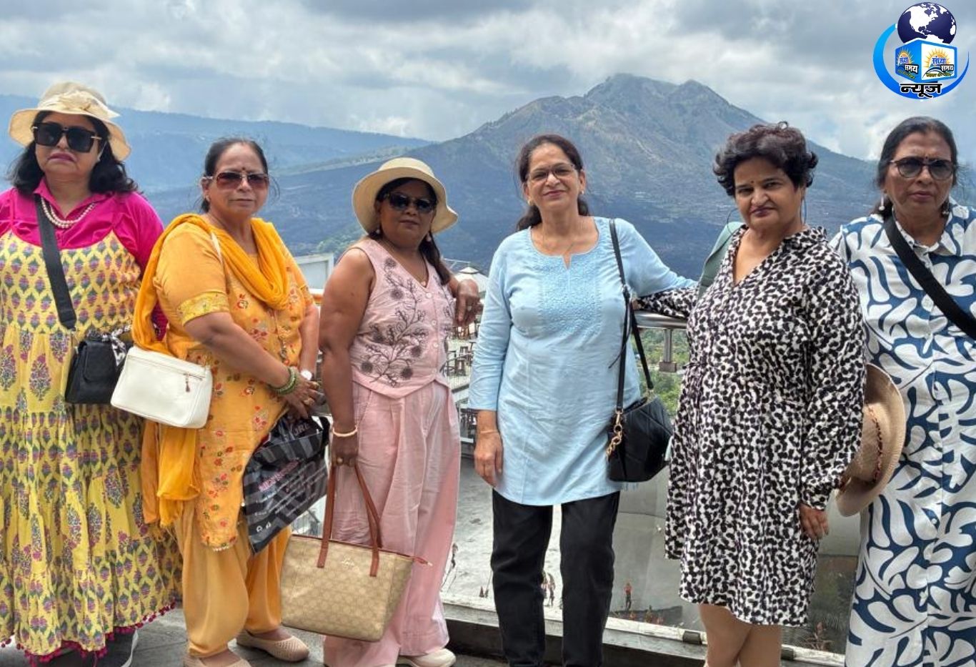 50+ उम्र की महिलाएं जरूर जान लें ये जरूरी हेल्थ टिप्स, वरना हो सकता है बड़ा नुकसान