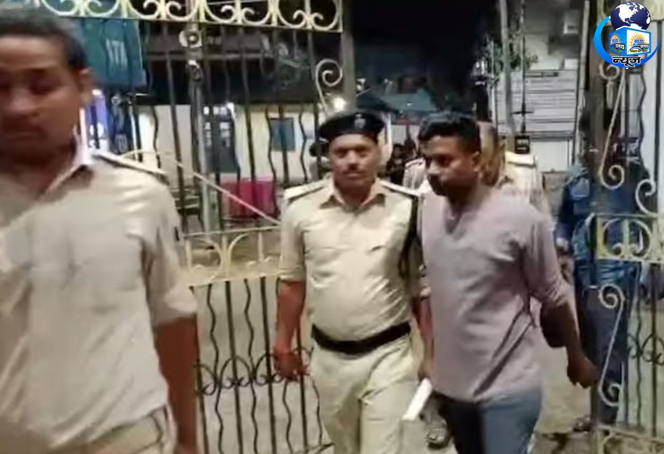टाइगर मोबाइल के दो जवानों ने कारोबारी से ऐंठे 3 लाख रुपये, एक गिरफ्तार