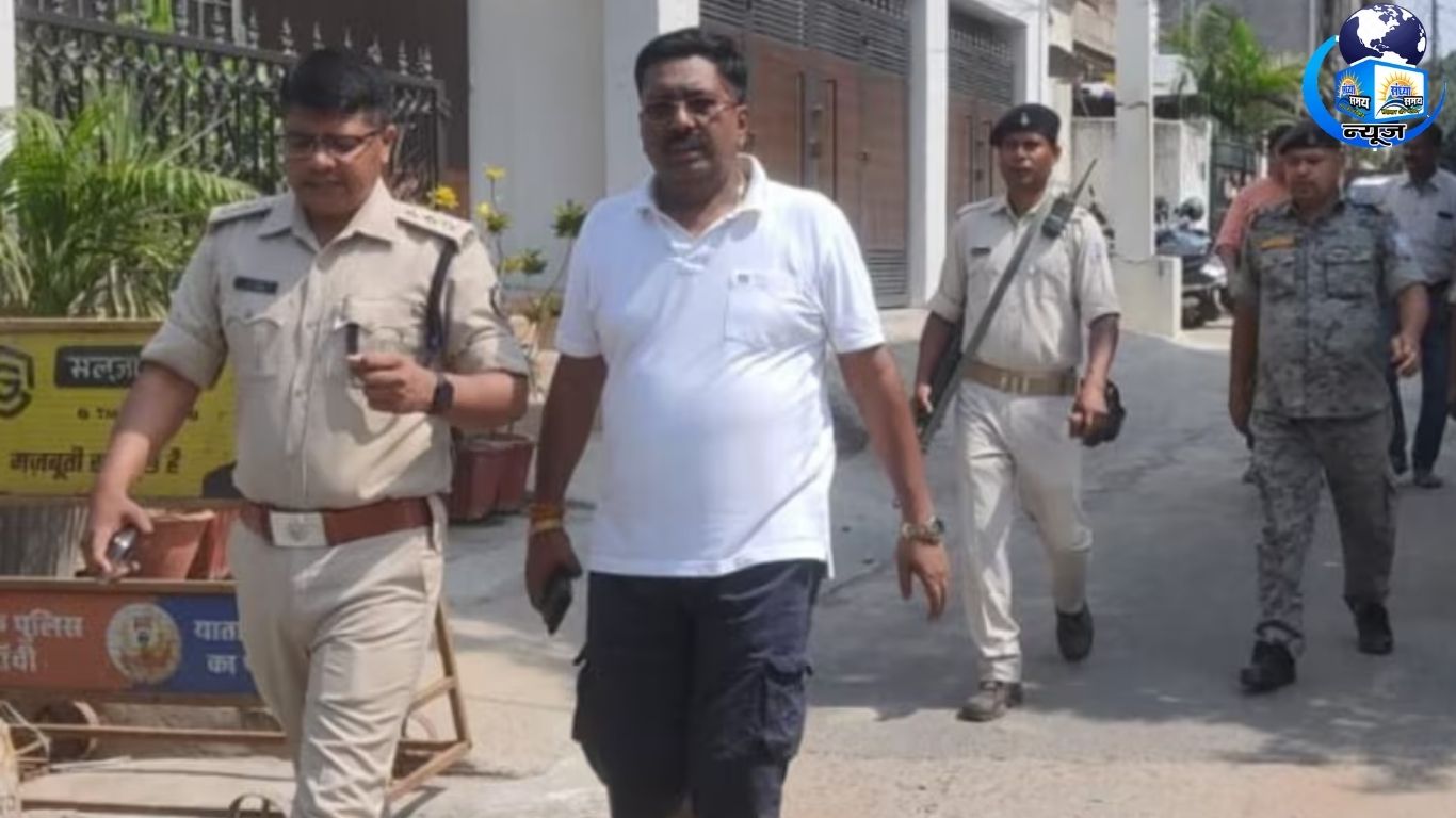 पुलिस ने आरोपियों की तस्वीर जारी