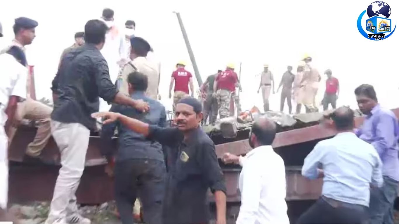 कोलकाता में निर्माणाधीन गोदाम की छत अचानक ढह गई