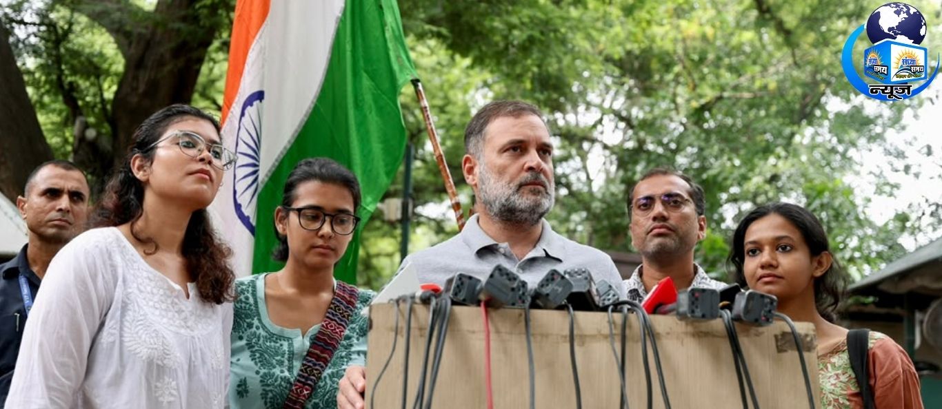 राहुल गांधी ने छात्रों की तीन मांगें स्पष्ट कर दीं