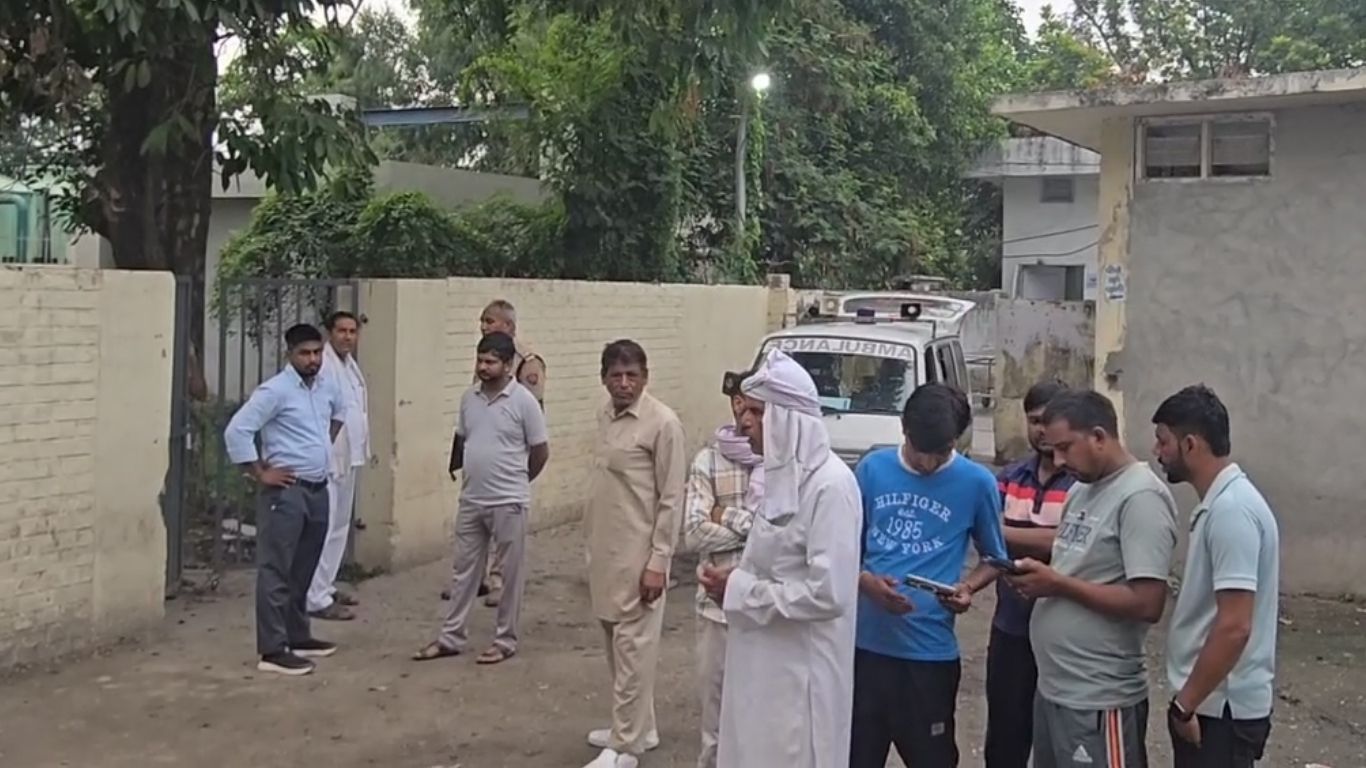 महिला की संदिग्ध मौत, आरोपियों की गिरफ्तारी का प्रयास