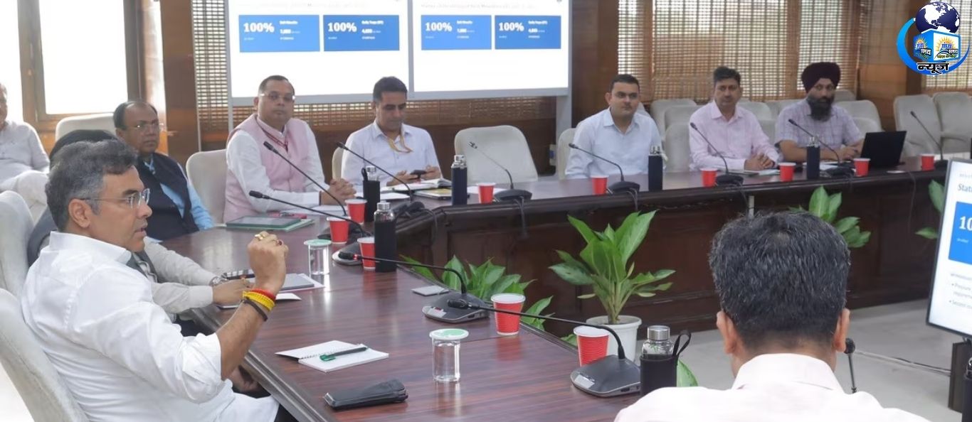 दिल्ली जलभराव पर मंत्री भड़के, अधिकारियों को मिली खुली फटकार