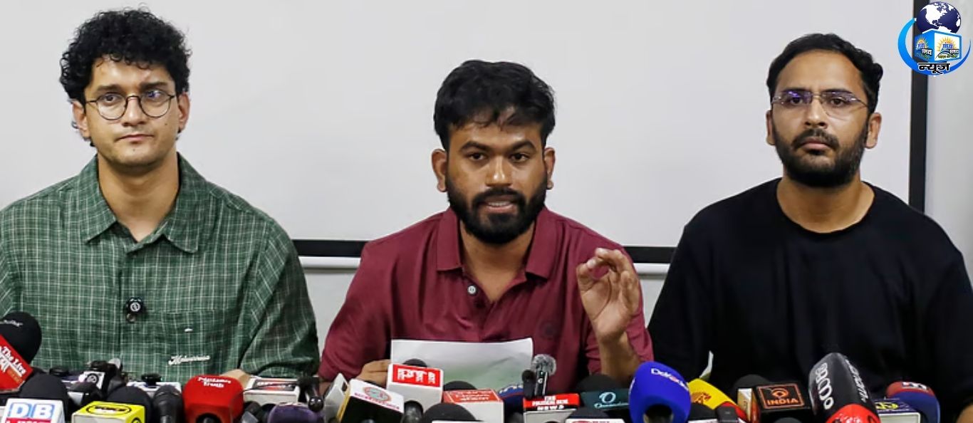 मुख्य चुनाव आयुक्त से इस्तीफे का बड़ा दबाव