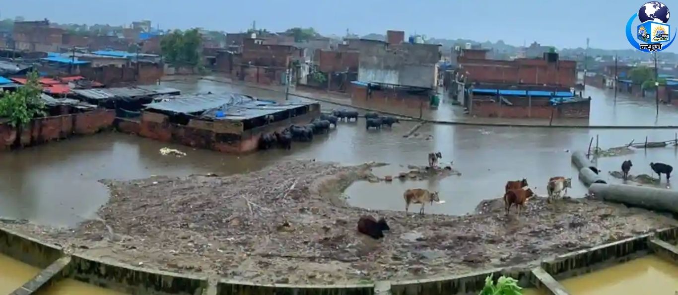 यूपी में बारिश का कहर, 42 मौतों से मचा हड़कंप