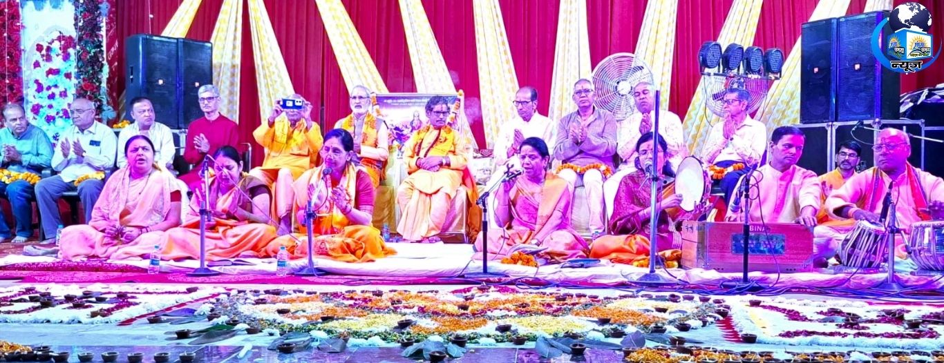आम्रपाली जोडिएक में भव्य दीपयज्ञ, नारी जागरण का गूंजा संदेश
