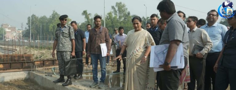 CM रेखा गुप्ता का मुनक नहर पर निरीक्षण, छठ घाटों पर सख्त निर्देश