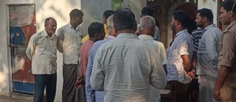 शाहजहांपुर मंदिर में दो साधुओं की दर्दनाक मौत
