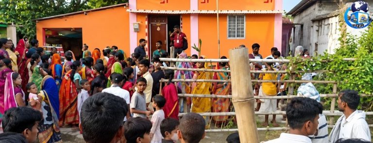Muzaffarpur News: आम के पौधे के नीचे दफन मिला युवती का शव
