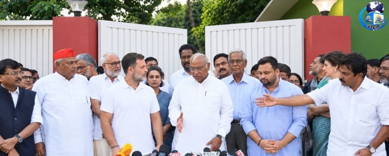राहुल गांधी के घर विपक्ष की चाय पर चर्चा, ज्ञानेश कुमार के इस्तीफे की मांग पर जोर
