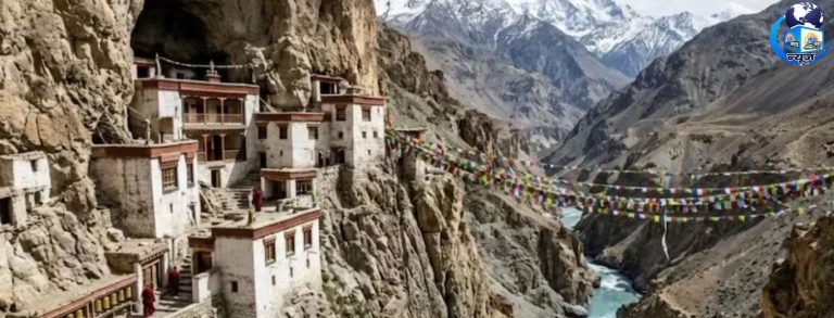 फुगताल मठ: पहाड़ की गुफा में बसा लद्दाख का रहस्यमयी बौद्ध मठ